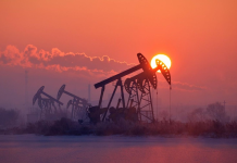 Мұнай төмен құлдырағанымен, енді ештеңе шешпейді